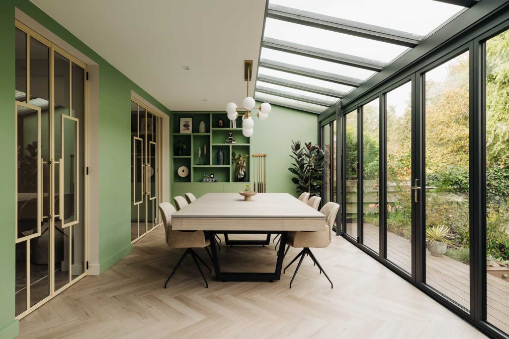 aanbouw aan de woning
