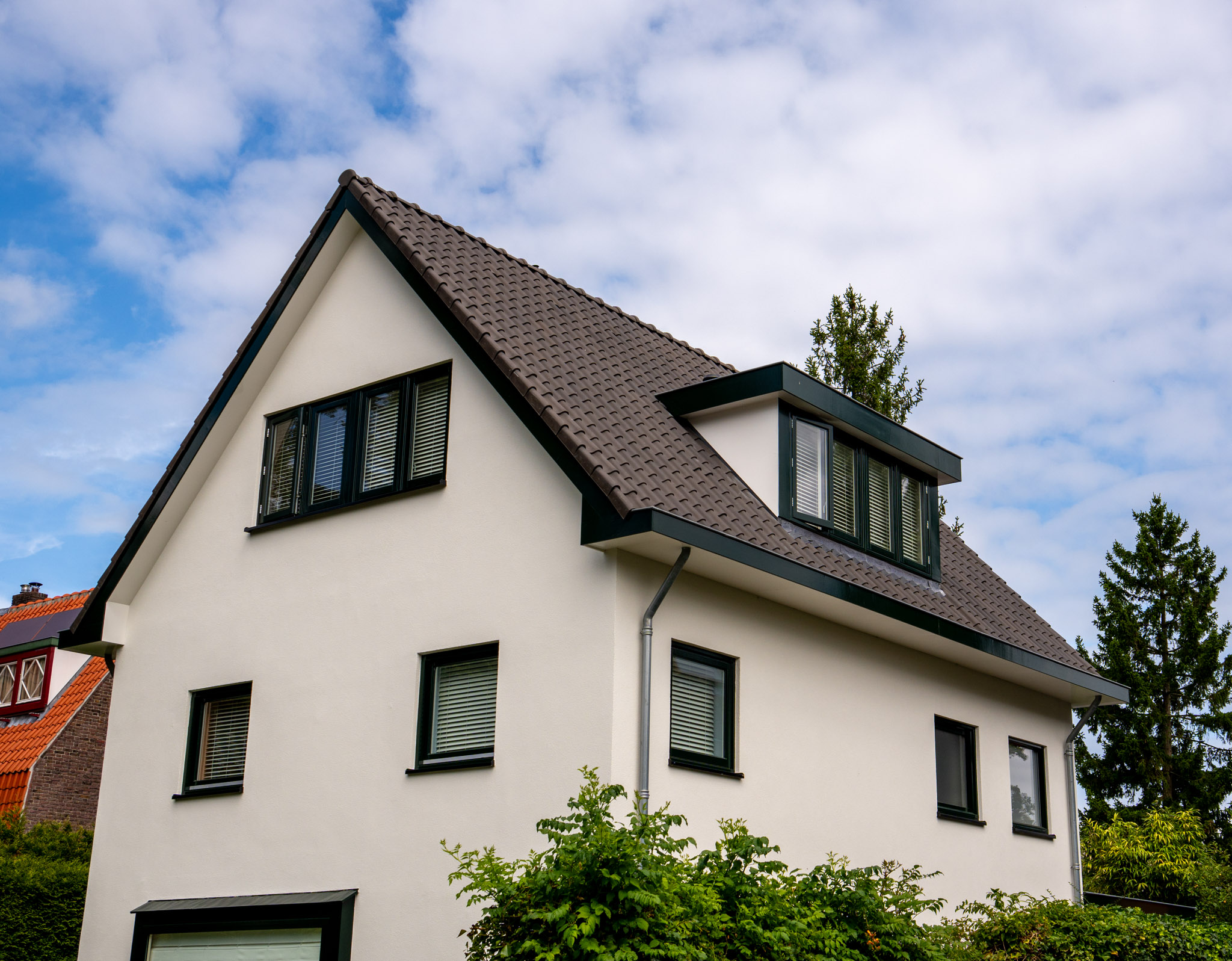 Renovatie en uitbreiding van een jaren 60-woning in Hilversum