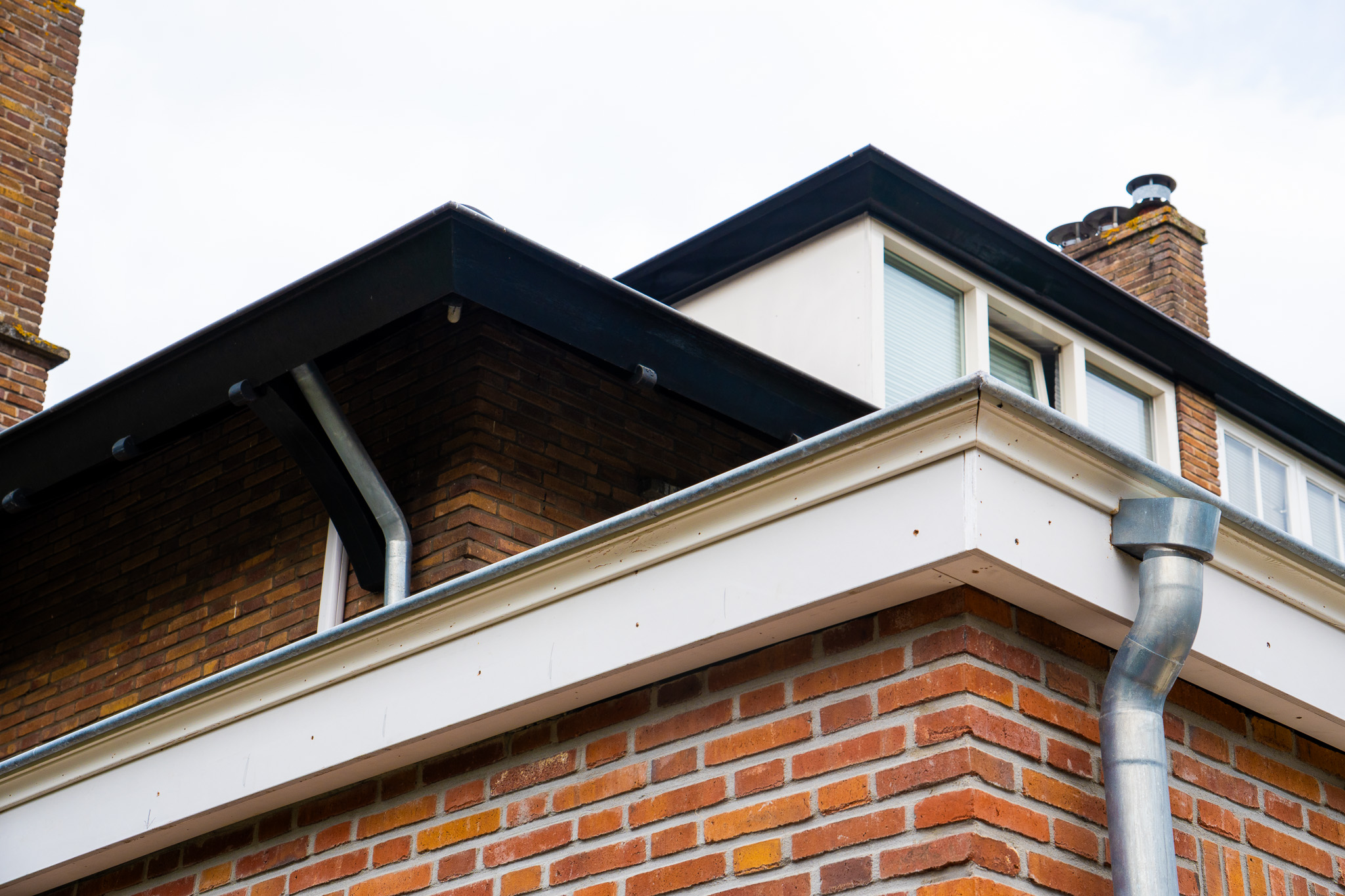 Uitbouw van een 2-onder-1-kapwoning in Baarn